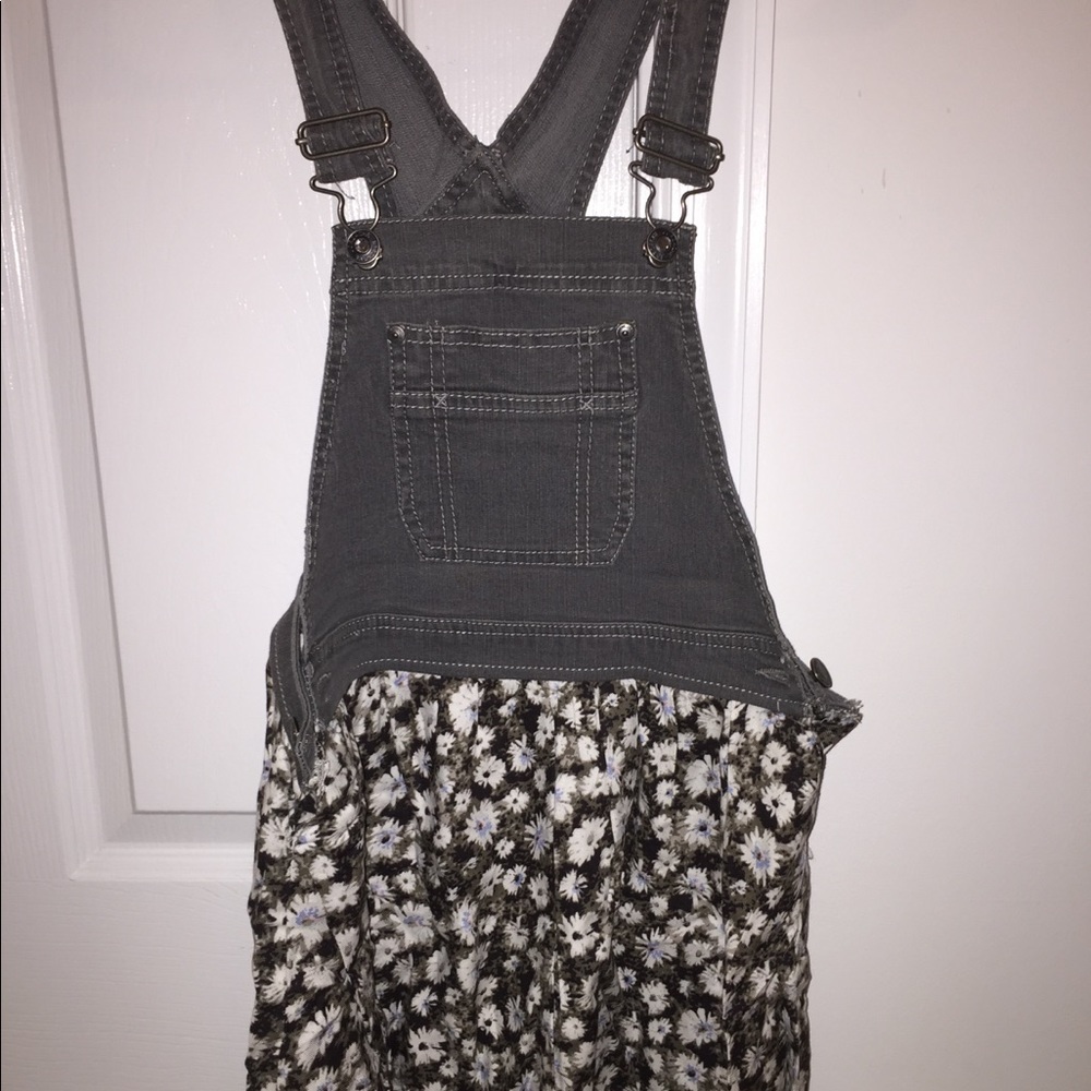 Cute overalls with skirt